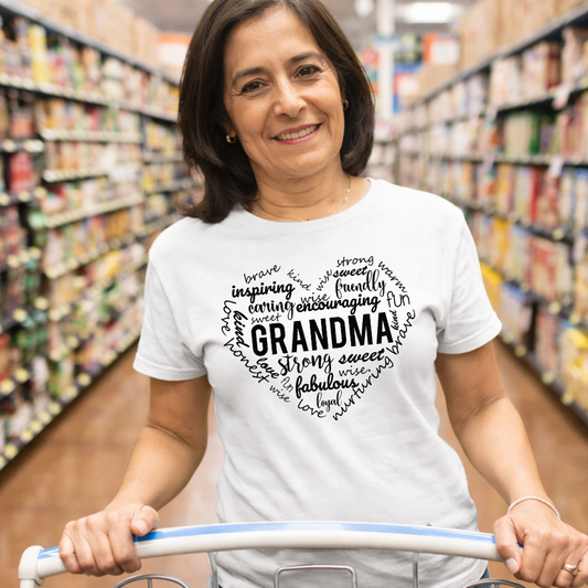 Grandma Heart Word Art T-Shirt – Meaningful Gift for Grandma