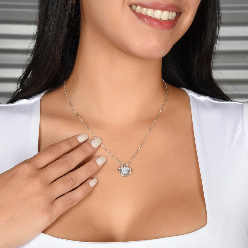 To My Soulmate Necklace – Romantic Love Knot Gift