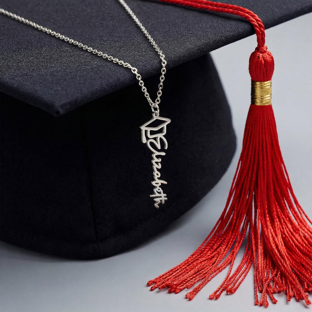 Personalized Graduation Name Necklace – Class of 2026 Gift