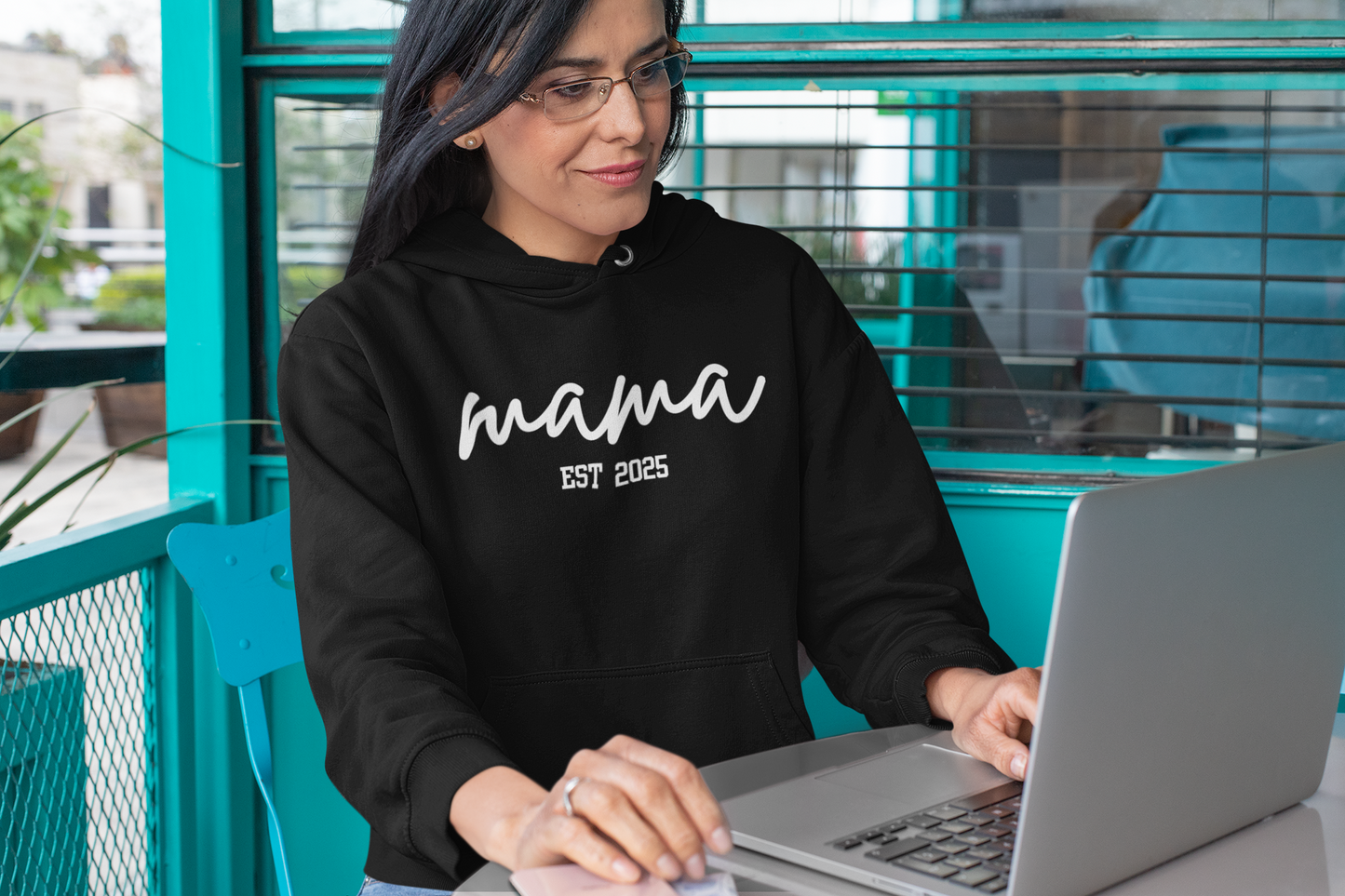Personalized MAMA EST YEAR Sweatshirt/Hoodie